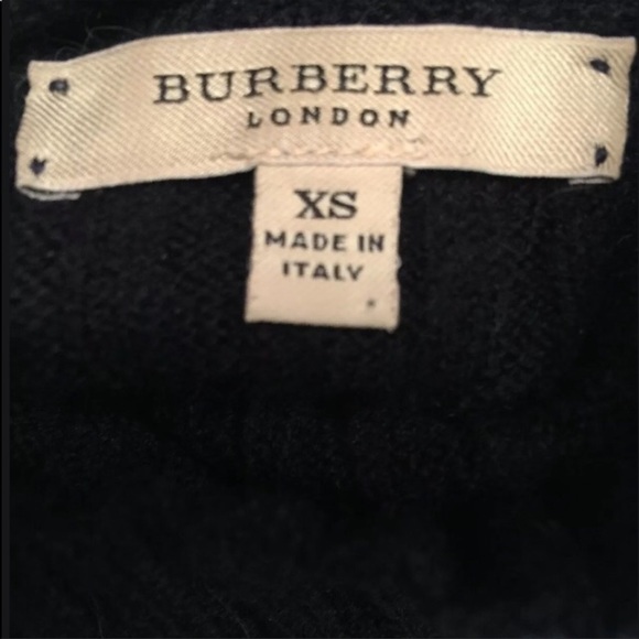 Burberry Sweater - Picture 3 of 6